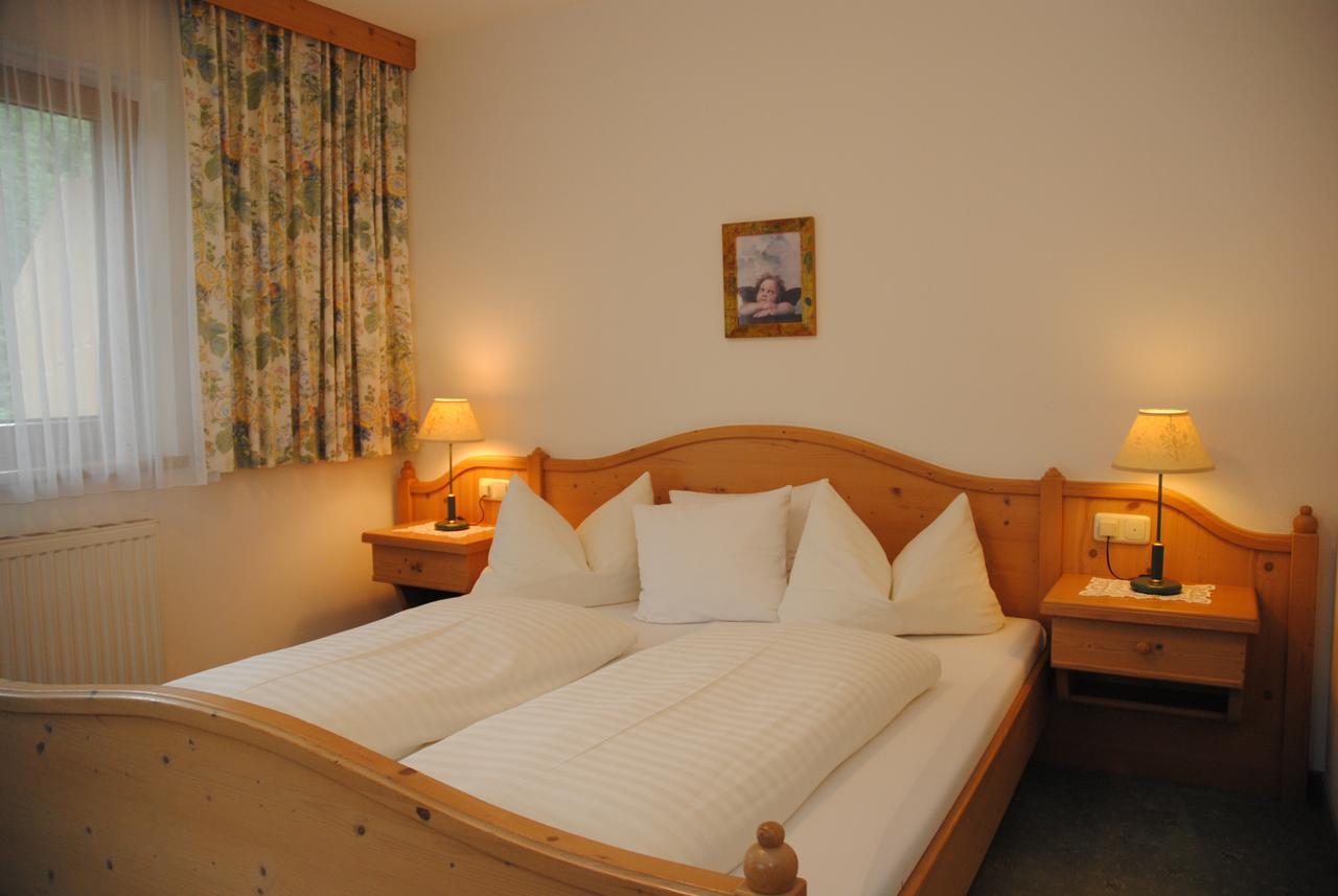 Gaestehaus Rieser Mayrhofen Buitenkant foto